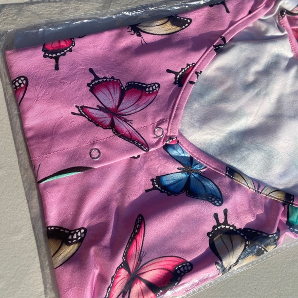 Onsies - Picture 3 of 3